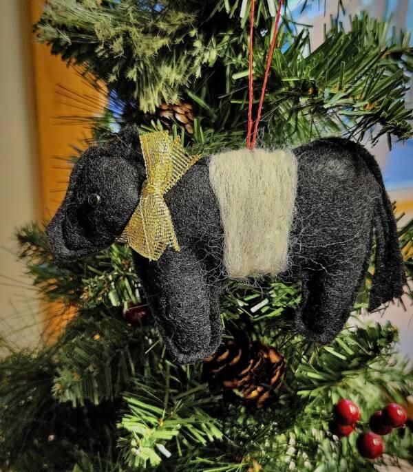 Feltie Beltie Cow Hanging Decoration - Image 2
